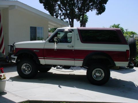 1994 Ford Bronco photo