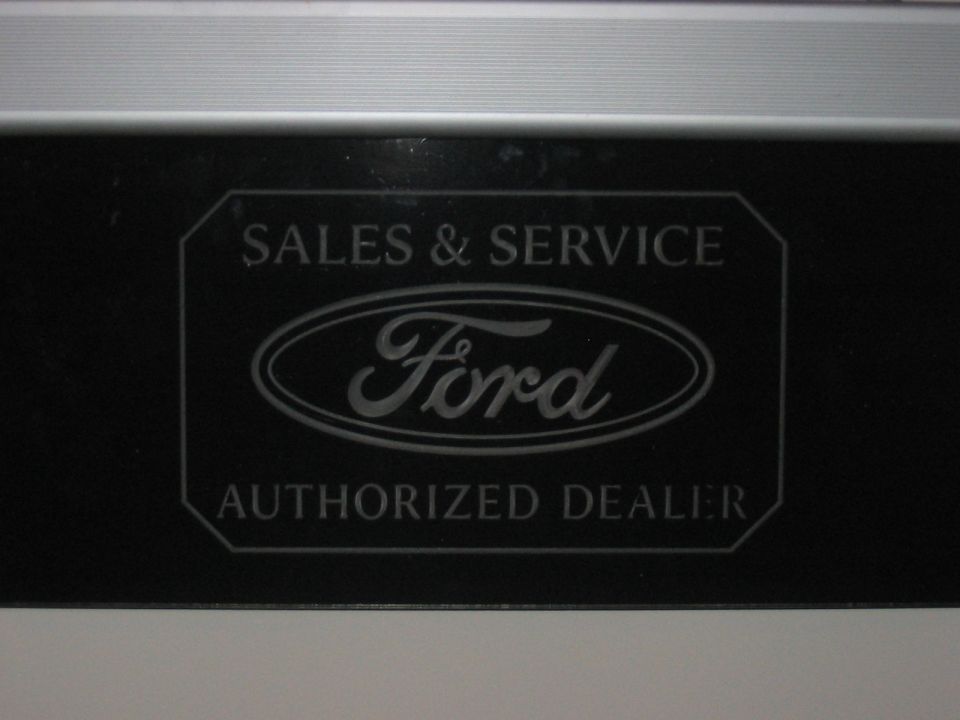 Ford authorized dealer sign