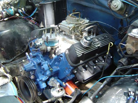 1989 Ford Bronco - Carb on, getting closer