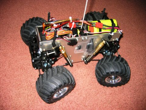 1985 Ford Bronco - 4 wheel steering :-D