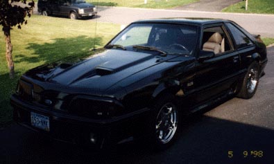 1988 Ford Mustang photo