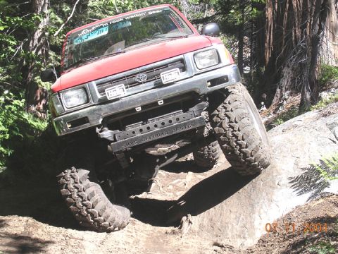 1994 Ford Bronco - Heading out Sunday, we stopped to let steve flex out the new suspension alittle bit