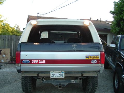1989 Ford Bronco - no name lights mounted in back for reverse and tailgate parties