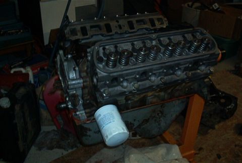 1986 Ford Bronco - Head installed.