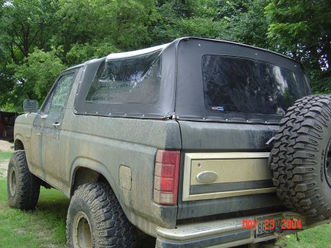 1986 Ford Bronco photo
