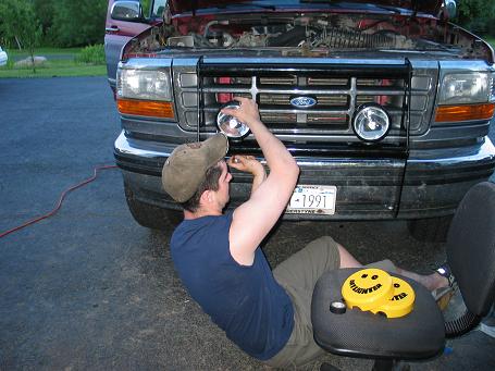 1995 Ford Bronco - Adjusting the lights the first time