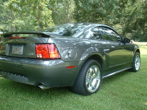 2003 Ford Mustang