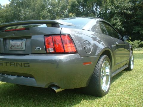 2003 Ford Mustang
