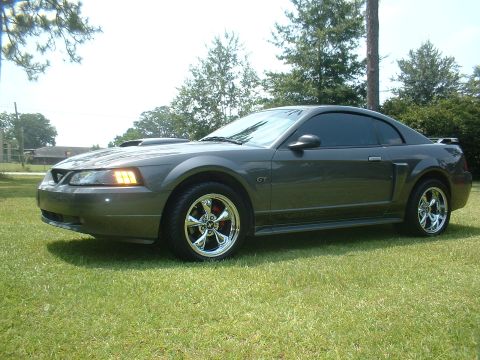 2003 Ford Mustang