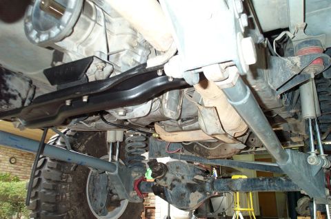 1995 Ford Bronco - crossmember installed