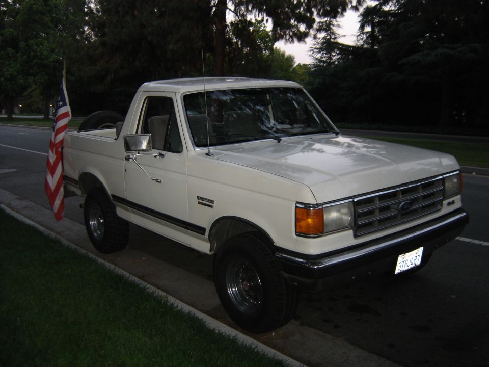 1988 Ford Bronco “Lumpy”