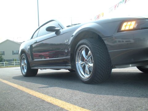 2003 Ford Mustang