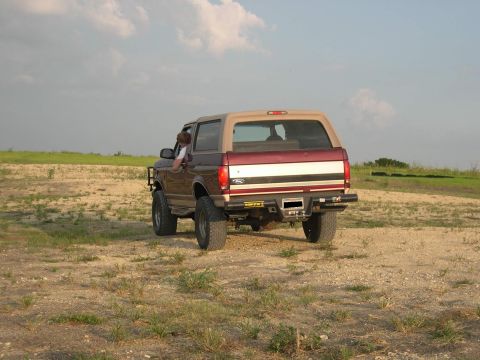 1996 Ford Bronco - the butt of the beast (check out the flowmaster exhaust)