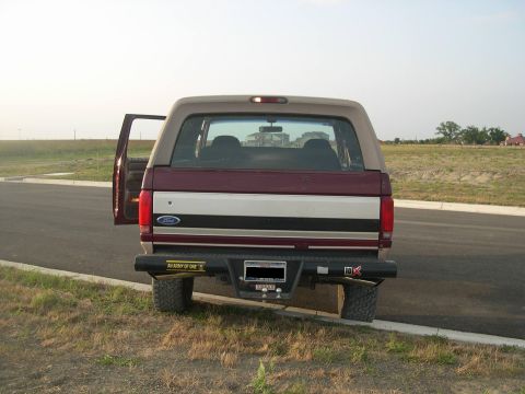 1996 Ford Bronco - check out that mad flex.....lol....and see? no spare tire holder : )
