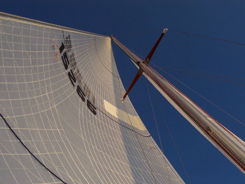 mac 04. up mast