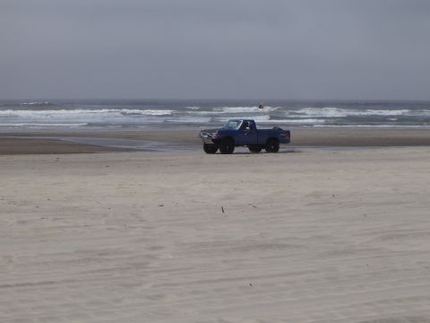 1989 Ford Bronco - Prerunner on the beach