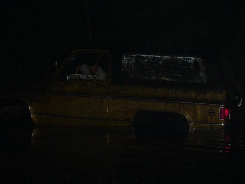 1989 Ford Bronco - Believe it or not those are 35x17.50x15 mickey thyompsons. Definitely not a good mud tire!!!!