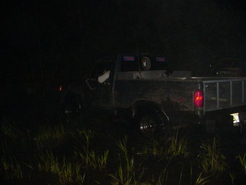 1989 Ford Bronco - Hoss trying to get to him without going sub-marine.