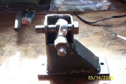 1996 Ford Bronco - Another view of the trac bar bracket