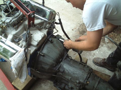 1967 Ford Galaxie - Mating up the cruise-o-matic to the 390.