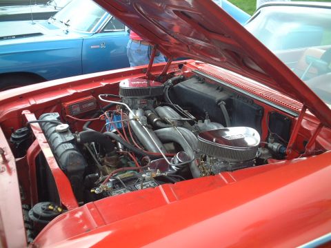 1967 Ford Galaxie - Look at the intake on this thing! This was a very interesting vehicle.