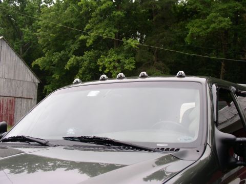 2000 Ford Excursion - in pro clear covers on the super duty roof lights