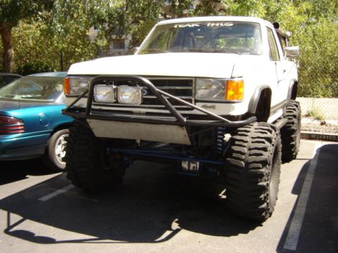 1991 Ford Bronco - new bumper