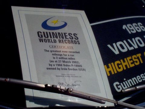 1999 Ford Taurus - Guinness World Records certificate details the 1966 Volvo P-1800S owned by Irvin Gordon, which achieved 2 million miles.