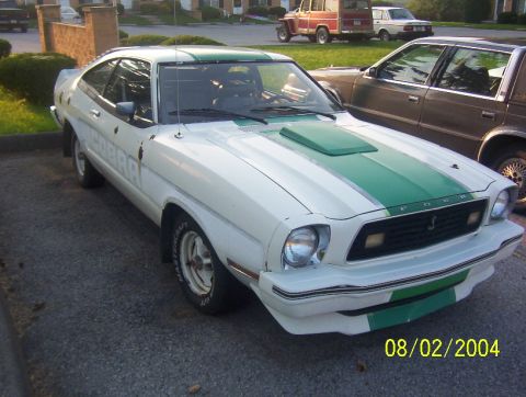 1974 Ford Mustang II photo