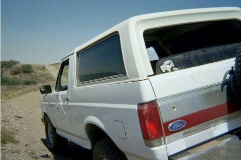1990 Ford Bronco - This is a cool sticker! Its even the same year as mine. My friend drives a jeep. :(