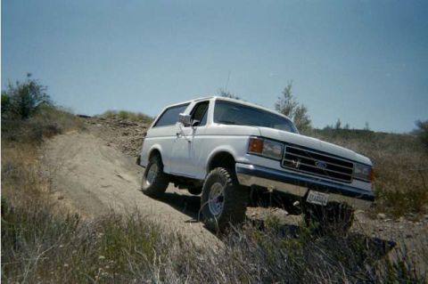 1990 Ford Bronco - Now on to happier pics