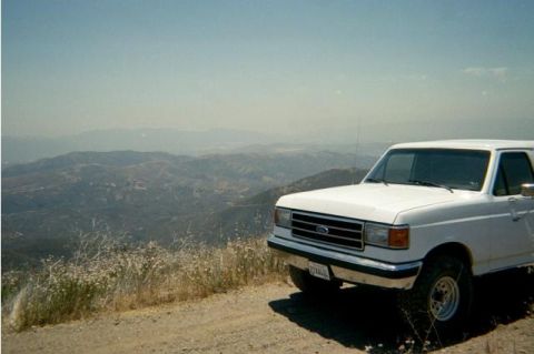 1990 Ford Bronco - Just a photo opp.