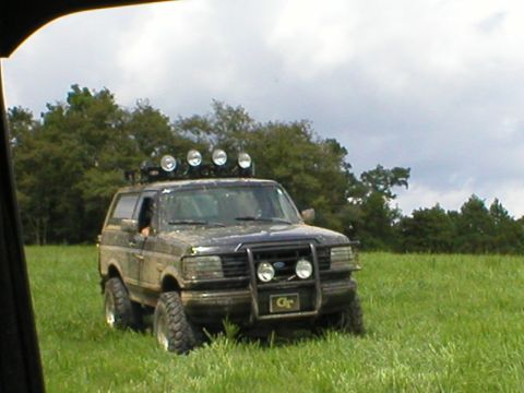 1986 Ford Bronco - Mark if ya ever need to whore a pimp'n pic of your rig here it is