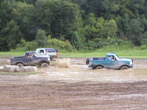 1986 Ford Bronco - and a big yank but no can do