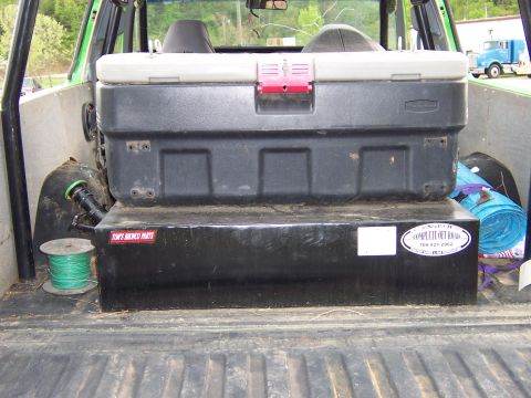 1978 Ford Bronco - raised tank cover