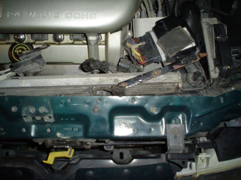 1993 Ford Taurus - down view, other drivers side