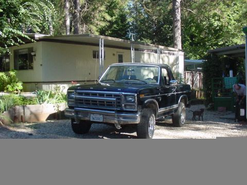 1980 Ford Bronco “MoneyPit”