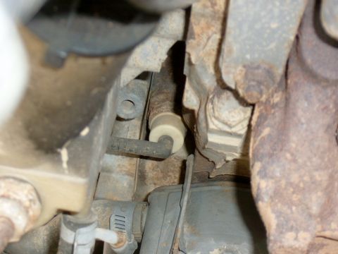 1995 Ford Bronco - Closer view (it’s in the center of the pic if you haven’t found it yet)