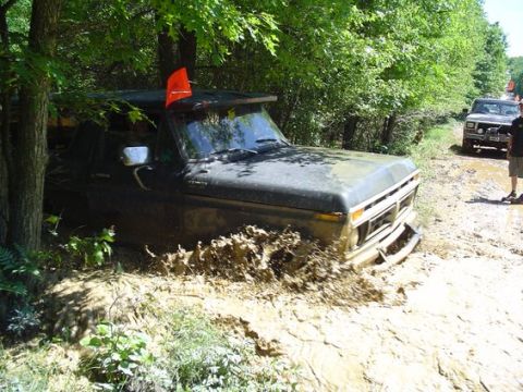 1995 Ford Bronco - Steve exiting the jug handle.