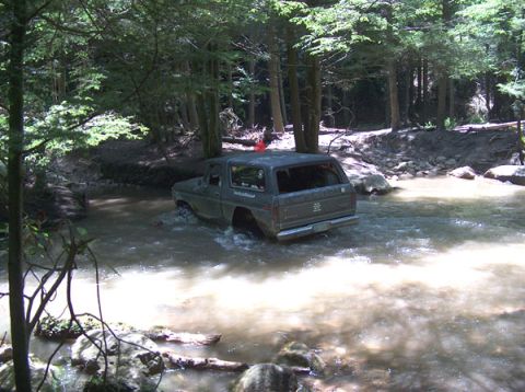 1995 Ford Bronco - Steve crossing the creek.