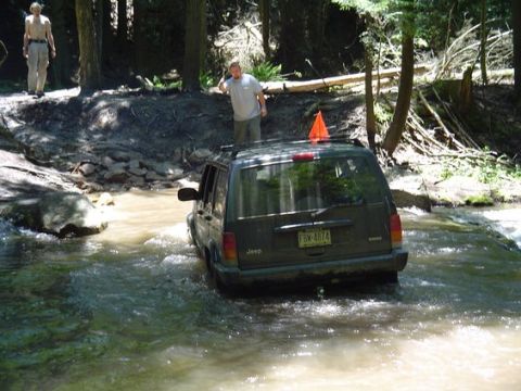 1995 Ford Bronco - Ken crossing the creek.