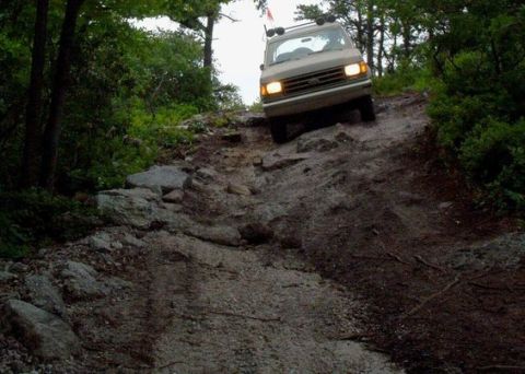 1995 Ford Bronco - Darren. This trail was pretty hairy