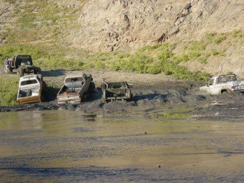 1992 Ford Bronco - I only saw 1 guy get through this one