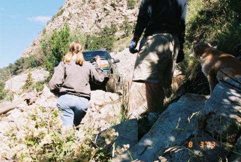 1996 Ford Bronco - Tanya spotting me on Jaws 2. Made son (Aaron) get out of bronco on way up and way down here. A year earlier to the day a jeeper died here.