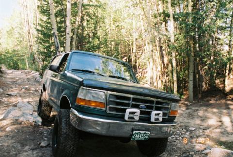 1996 Ford Bronco - Posing on the trail.