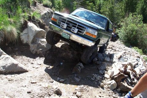 1996 Ford Bronco - Starting to get a little scary on Jaws 2.