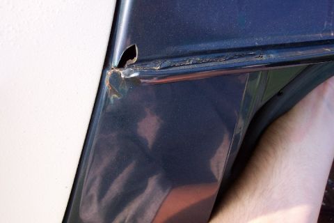 1992 Ford Bronco - Bronco gutter cracks, right side