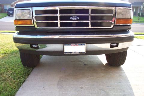 1992 Ford Bronco - Tow hooks, installed