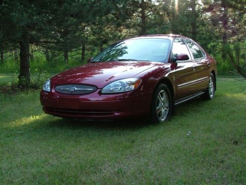 2000 Ford Taurus - clean