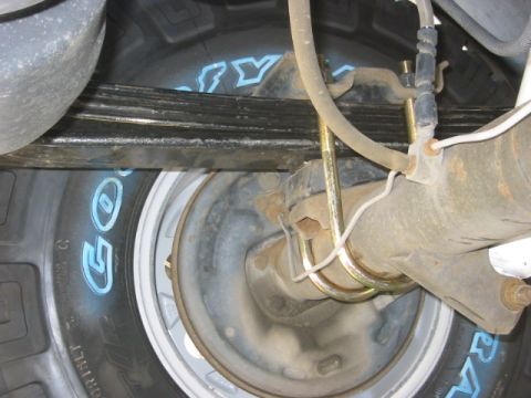 1996 Ford Bronco - Inside left rear wheel